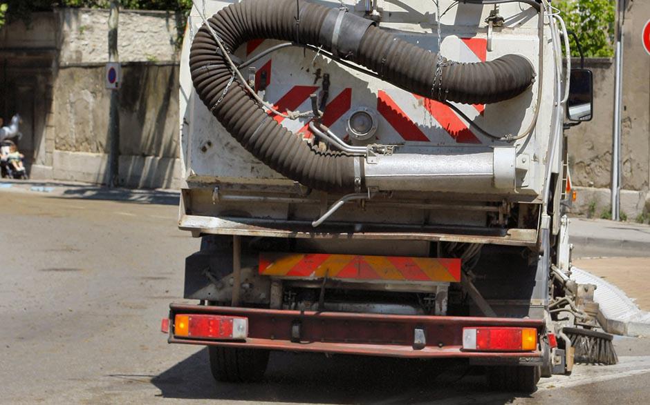 déboucher une canalisation wc Vernouillet